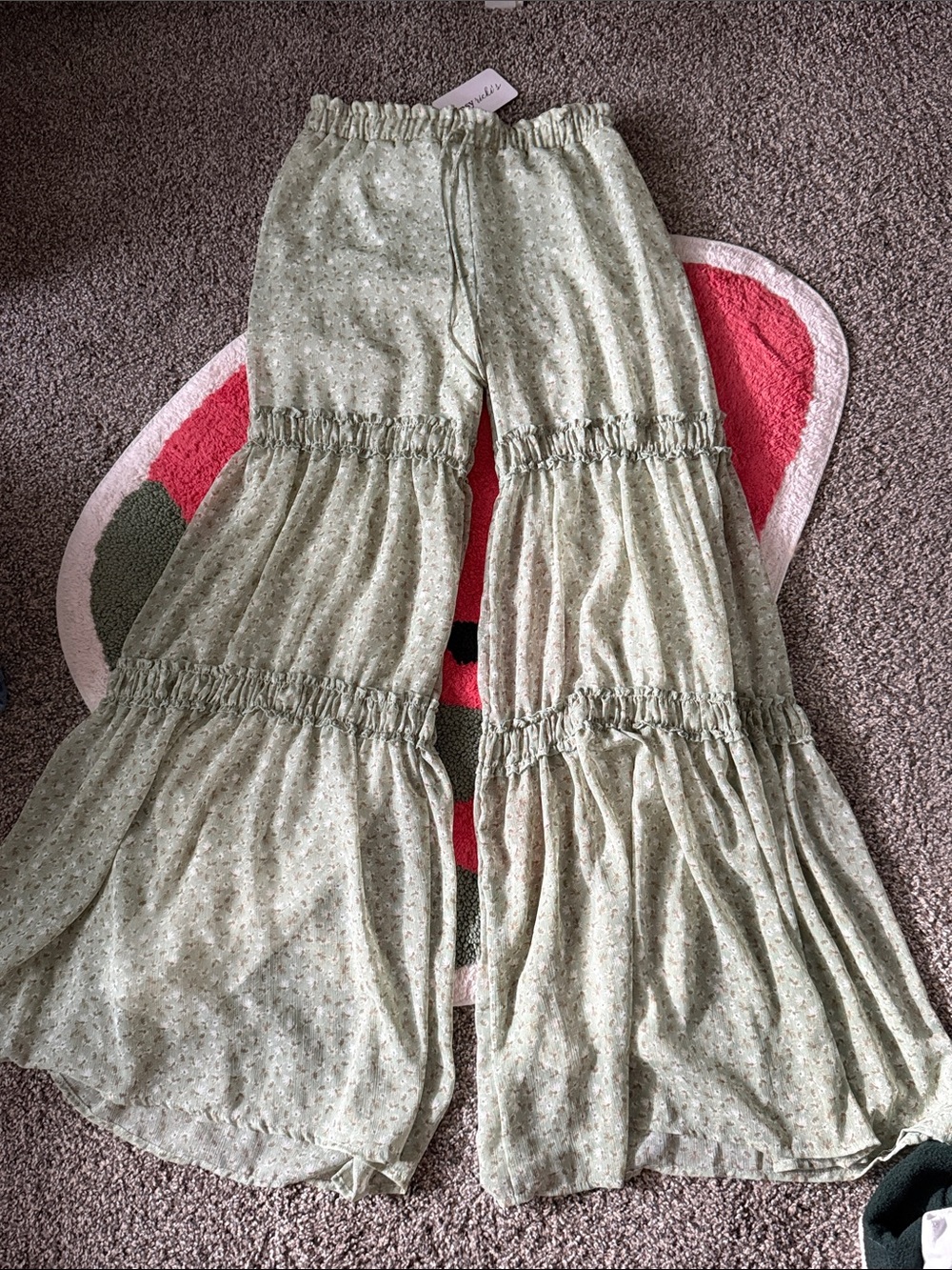 Floral Tiered Wide-Leg Pants — Sage Green